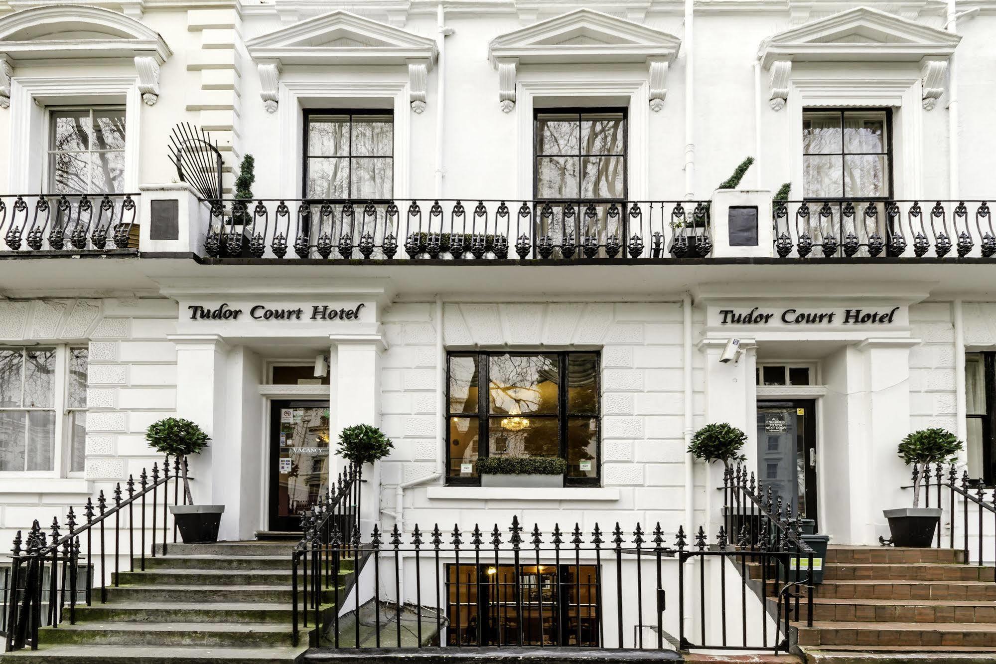 Tudor Court Hotel Londyn Zewnętrze zdjęcie